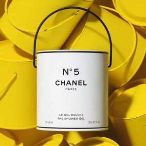 Chanel factory 5 paint can